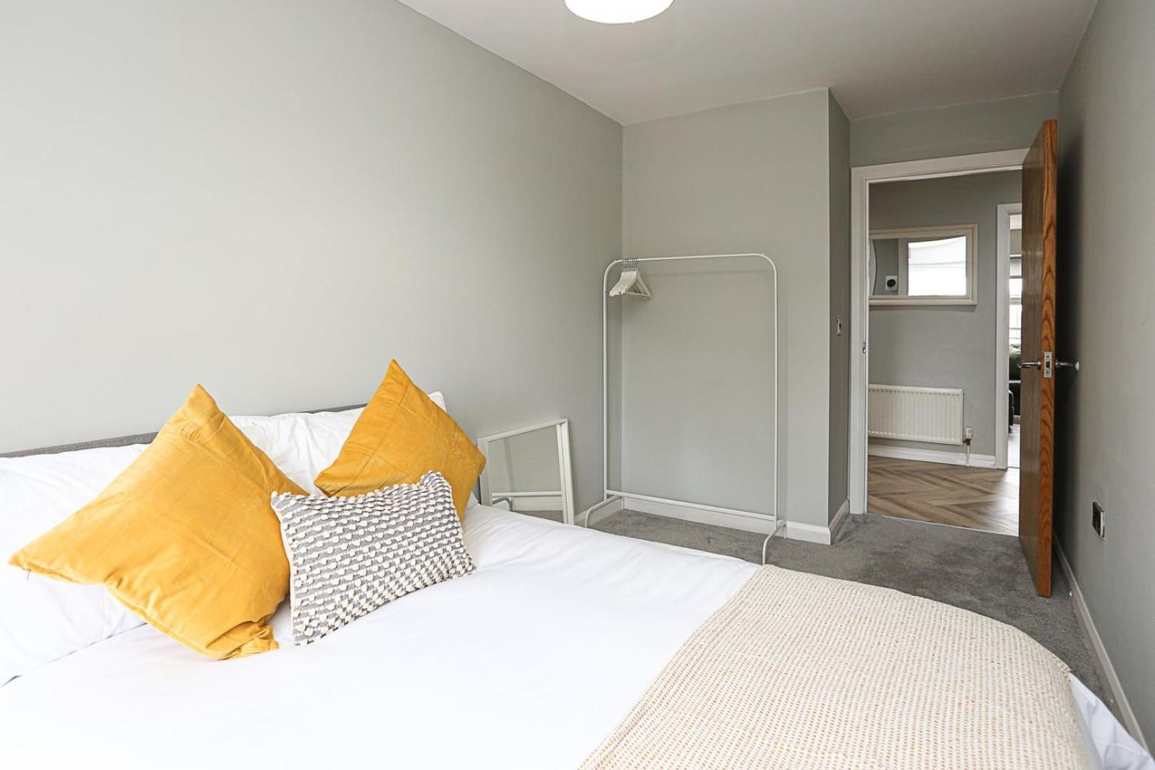 Charming Retreat In Belfast Apartment Exterior foto
